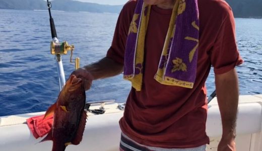 沖縄で船釣り。快晴の中、慶良間で釣りをしました。