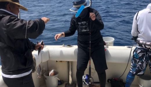 沖縄で船釣りチャーター。本日も釣りへ。